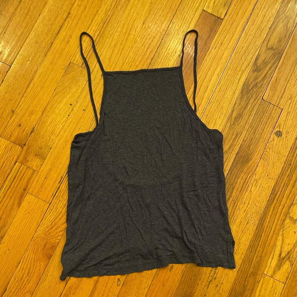 Low back tank - Picture 5 of 6
